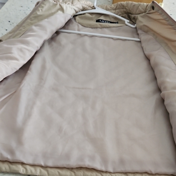 Ralph Lauren Beige Quilted Vest - Picture 8 of 11